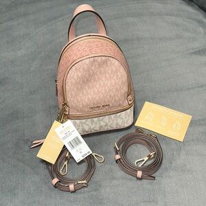 Michael kors Rhea Zip XS Messenger Backpack
